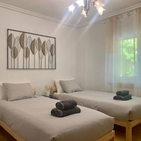 Apartamento Centrico Y Comodo Vitoria-Gasteiz Ngoại thất bức ảnh