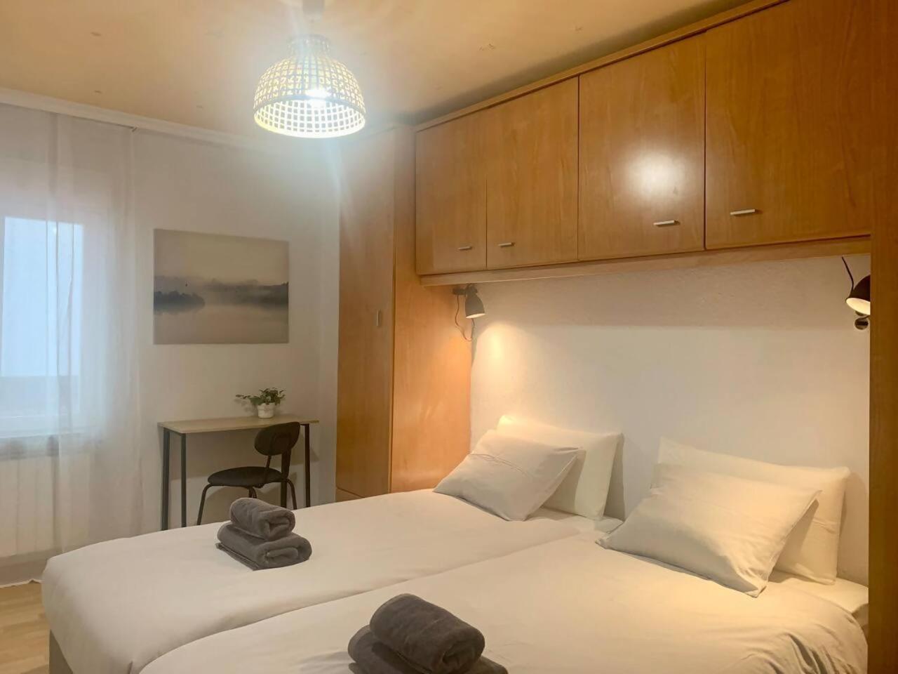 Apartamento Centrico Y Comodo Vitoria-Gasteiz Ngoại thất bức ảnh