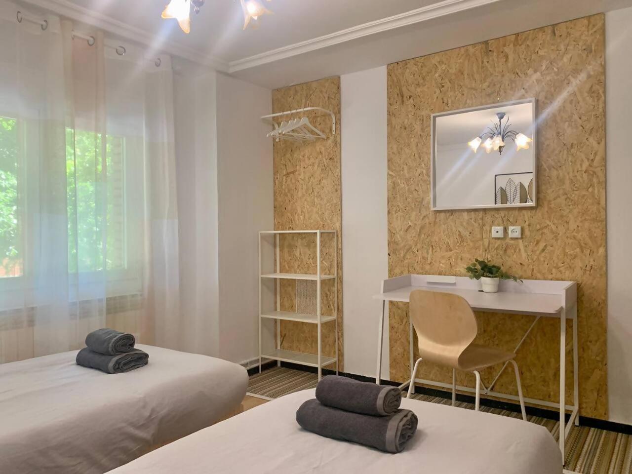 Apartamento Centrico Y Comodo Vitoria-Gasteiz Ngoại thất bức ảnh